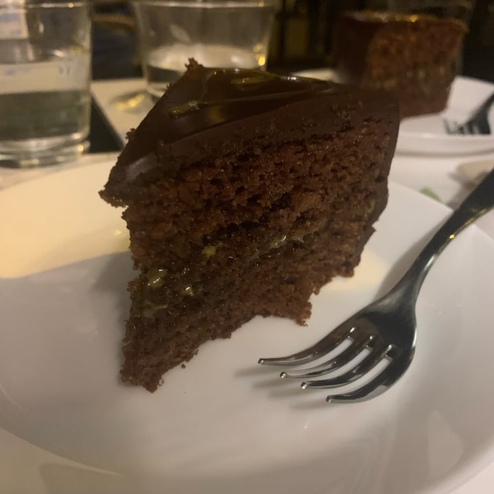 photo of Essenza Love Natural Food Torta Sacher shared by @caracatastrofe on  28 Nov 2021 - review
