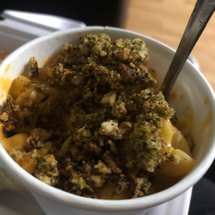 review photo of Rise Above Cheddar Mac & Cheese shared by @ocaeniez on 31 Oct 2020 - review