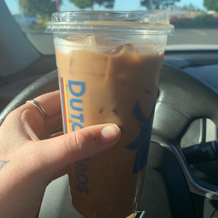review photo of Dutch Bros Coffee Dark Chocolate macadamia nut Latte With Coconut Milk shared by @katiej245 on 03 Sep 2020 - review