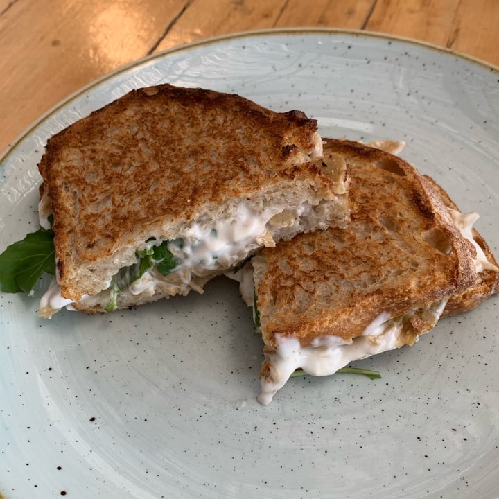 photo of Jacksons Real Food Market Kyalami Corner Upper Level Toasted Chicken Mayo shared by @rosemaryyates on  14 Oct 2022 - review