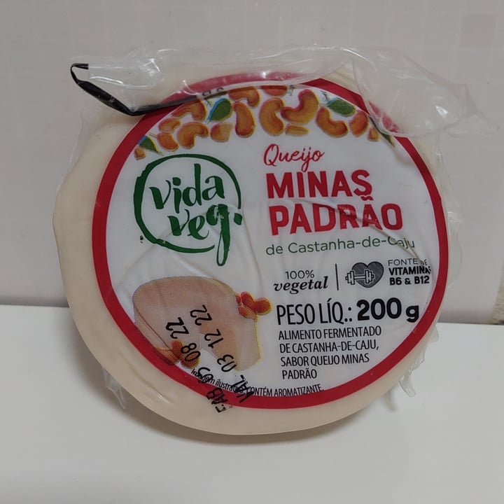 photo of Vida Veg queijo minas padrão shared by @jcasati on  07 Oct 2022 - review