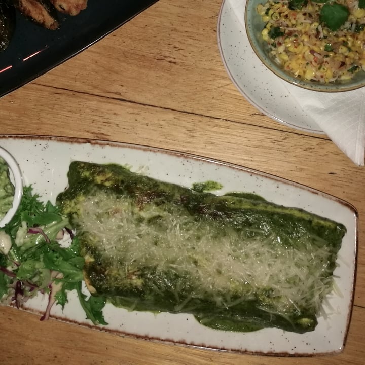 photo of El Burro Greenpoint Spicy bean verde enchilada shared by @junkfoodvegans on  01 Aug 2020 - review