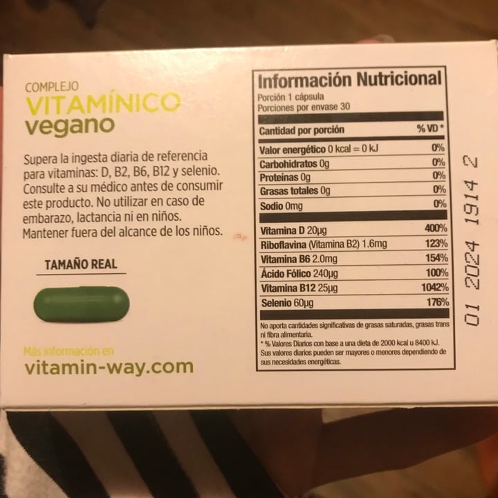 photo of VitaminWay Complejo Vitamínico Vegano shared by @jannacatts on  25 Mar 2021 - review