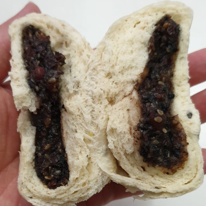 review photo of Mr. Bun Mr. Bun Black Sesame Wheat Bun shared by @chrismemo on 11 Sep 2020 - review