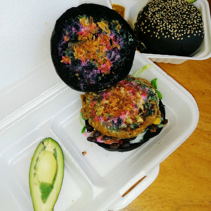 photo of The Sunshine Food Sprouting Co Charcoal Burger shared by @allygreen on  24 Apr 2020 - review