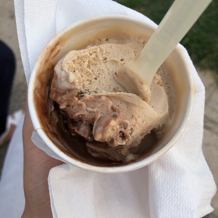 photo of Nettuno Gelateria Gelato al cioccolato shared by @ilaria00 on  21 Aug 2022 - review