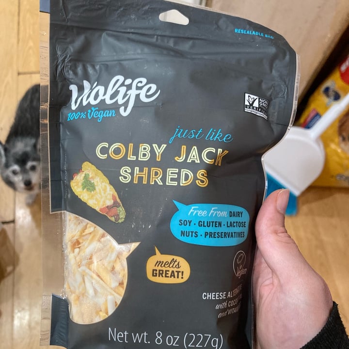 photo of Violife Colby Jack Shreds  shared by @howaboutyes on  30 Apr 2022 - review