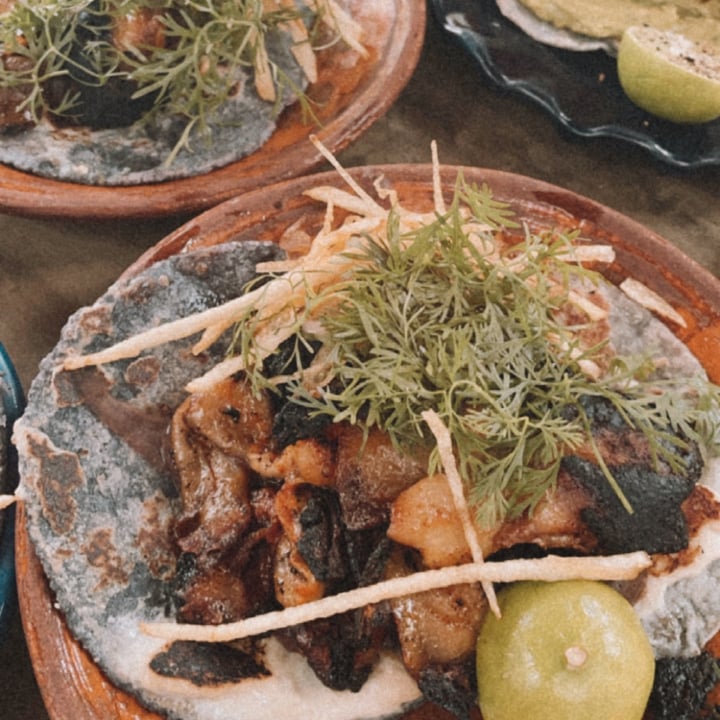 photo of Los Loosers Taco de Cecina Enchilada shared by @anagallardoc on  28 May 2021 - review