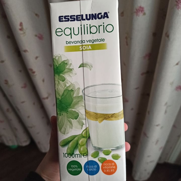 photo of  Esselunga Equilibrio - Bevanda Vegetale Soia shared by @cosmilla on  24 Mar 2020 - review