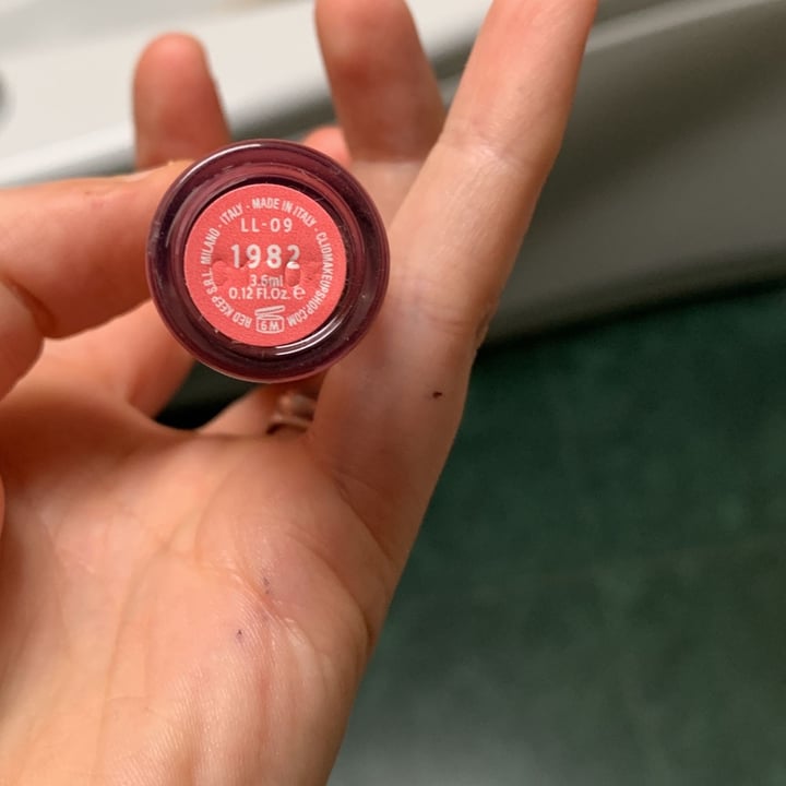 photo of Clio Makeup Liquidlove 1982 shared by @ginnypinny on  21 Dec 2021 - review