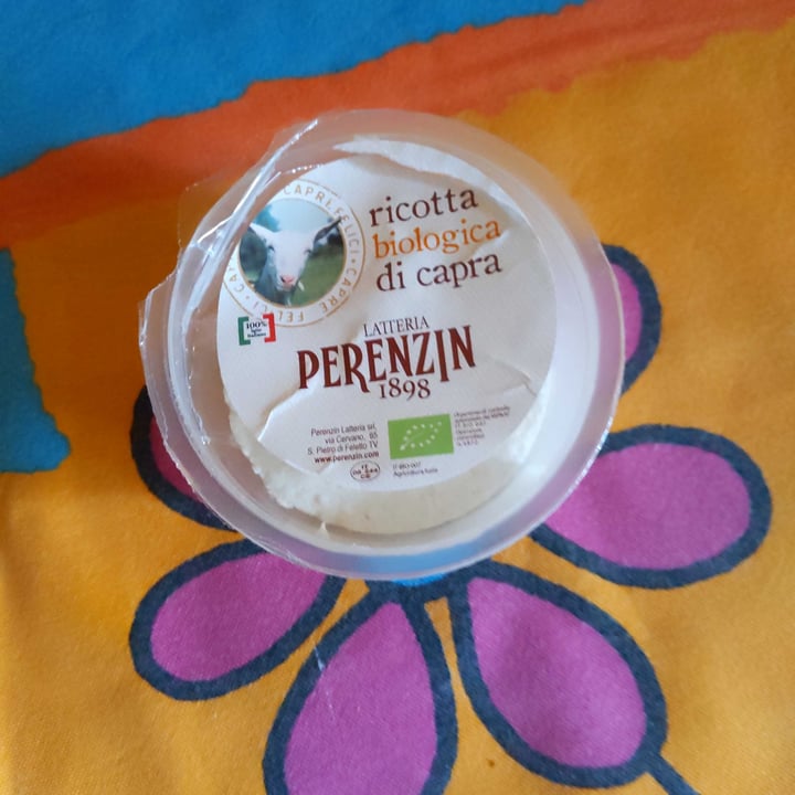review photo of Perenzin ricotta biologica di capra shared by @davideh8 on 12 Nov 2022 - review