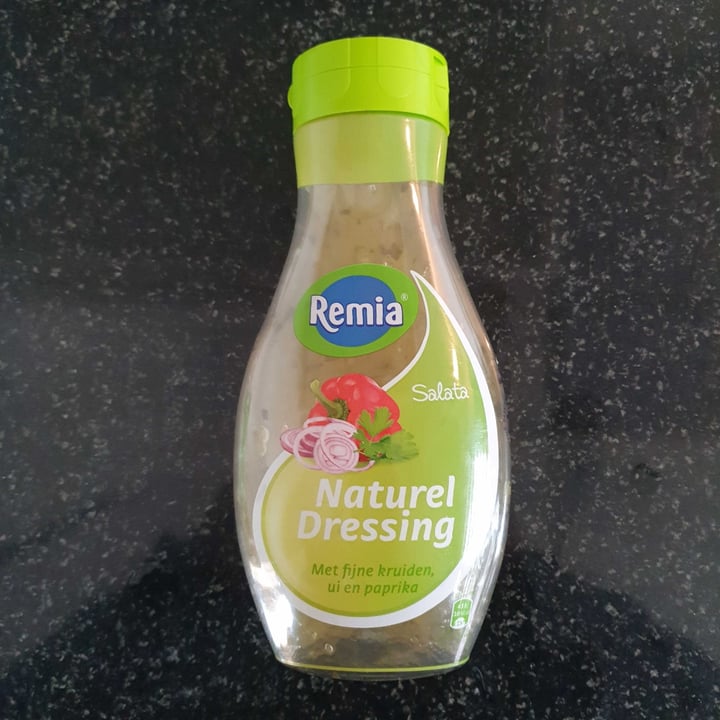 photo of Remia naturel dressing shared by @dutchie on  30 May 2022 - review