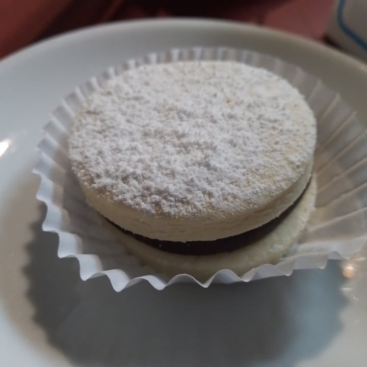 photo of Namaste Coffee Alfajor shared by @veganaenlima on  13 Jul 2022 - review