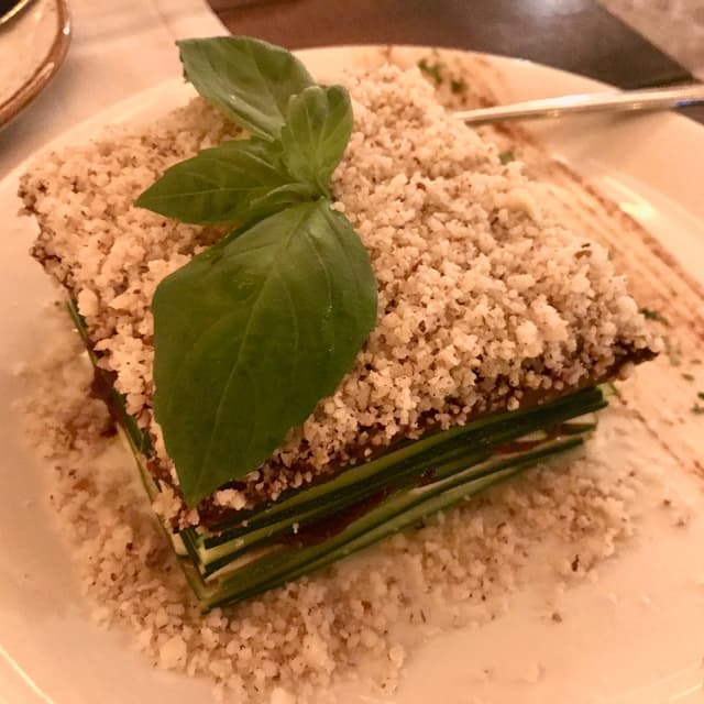 菜肴“Lasaña crudivegana”的照片