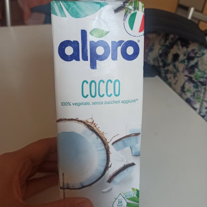 photo of Alpro Latte di Cocco Senza Zuccheri Aggiunti shared by @elefante18 on  27 Jun 2022 - review