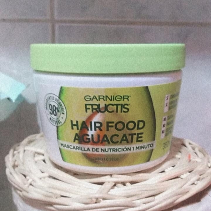 photo of Garnier Hair Food Aguacate Mascarilla de Nutrición shared by @catalinafg on  30 Apr 2020 - review