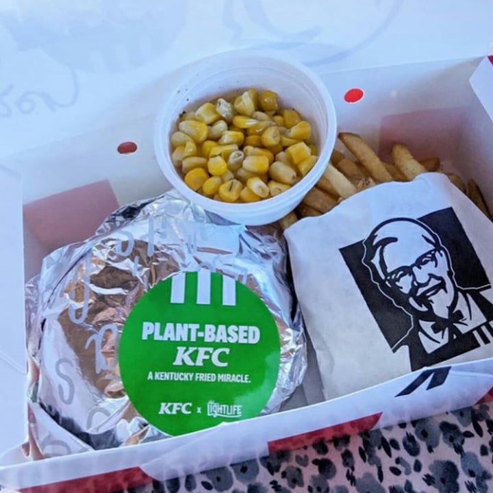 review photo of KFC Veggie Burger (No Mayo) shared by @emmabrownsyp on 21 Jan 2021 - review