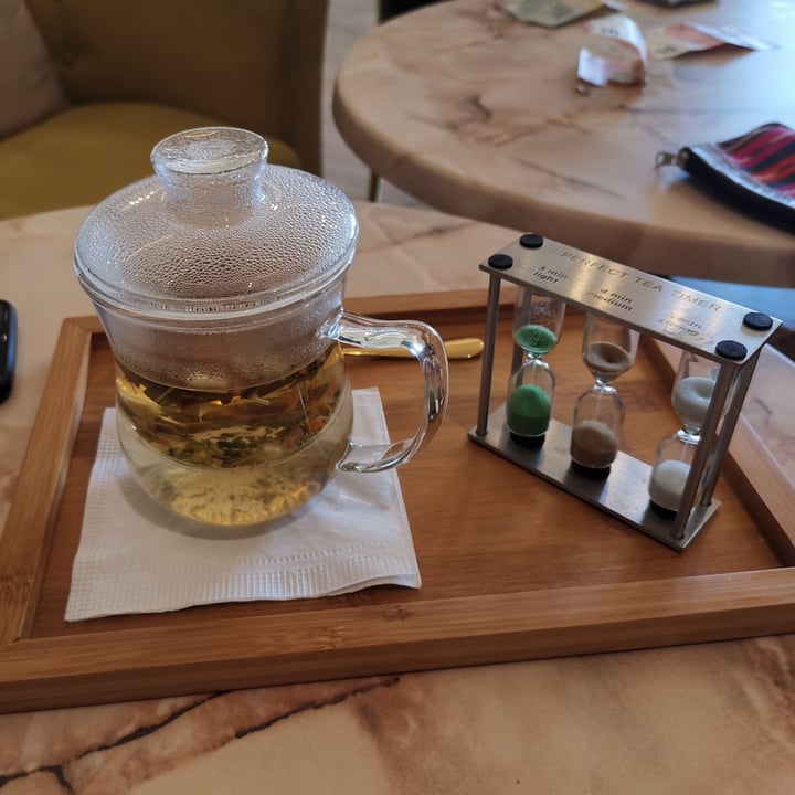 photo of Tea Temple Stress Free Vegetarian Cafe Mojito Tea shared by @lukasser on  17 Sep 2021 - review