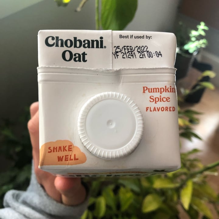 photo of Chobani Oat Coffee Creamer Pumpkin Spice shared by @garen7 on  01 Nov 2021 - review