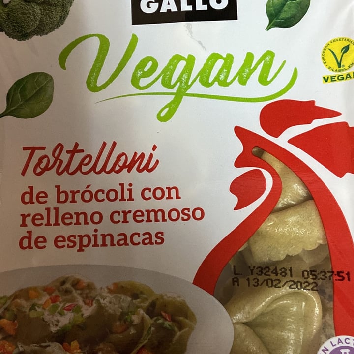 photo of Gallo Tortellini de brócoli con relleno de espinacas shared by @thaison97 on  12 Jan 2022 - review