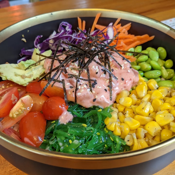 photo of The Plant Food Spicy Tuna Poke Bowl shared by @shawneofthedead on  02 Jan 2022 - review