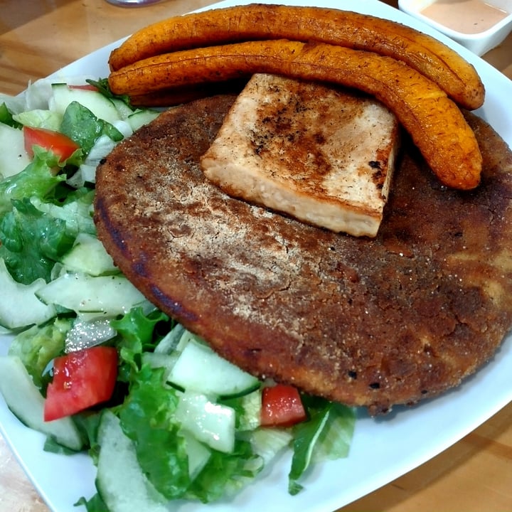 review photo of Namaste Coffee Milaneza a lo pobre shared by @suesar on 02 Apr 2022 - review