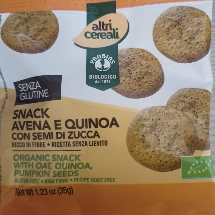 review photo of La Via Del Grano Snack avena e quinoa con semi di zucca shared by @evelinalorenzini19 on 17 Apr 2022 - review