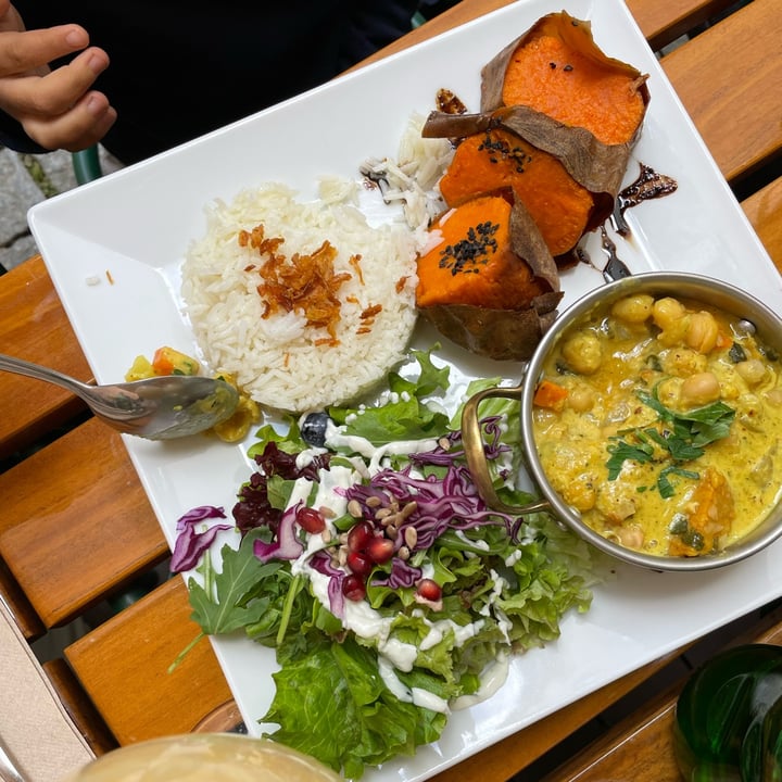 review photo of Organi Chiado chickpeas curry shared by @manumad on 26 Jun 2022 - review