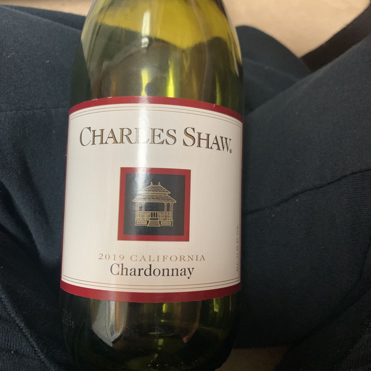 Trader Joe's Charles Shaw Chardonnay Reviews abillion