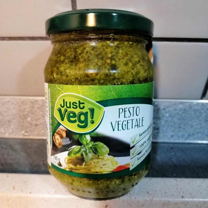 photo of Just Veg! (ALDI Italy) Pesto Vegetale shared by @thekindseed on  10 Apr 2021 - review