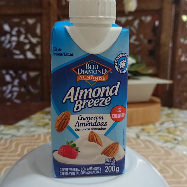photo of Blue Diamond Almond Breeze Creme de Amêndoas shared by @veramanfredini on  06 May 2022 - review