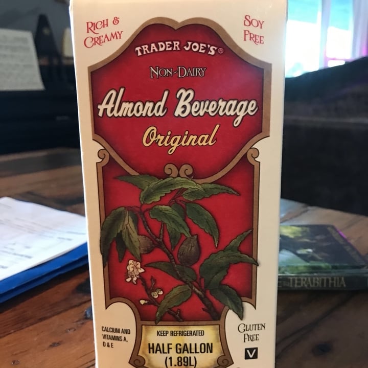 photo of Trader Joe's Almond Beverage Unsweetened Original shared by @shira on  08 Jan 2020 - review