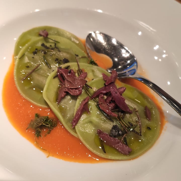 photo of Rasoterra raviolis rellenos con salsa shared by @bettt on  18 Aug 2022 - review