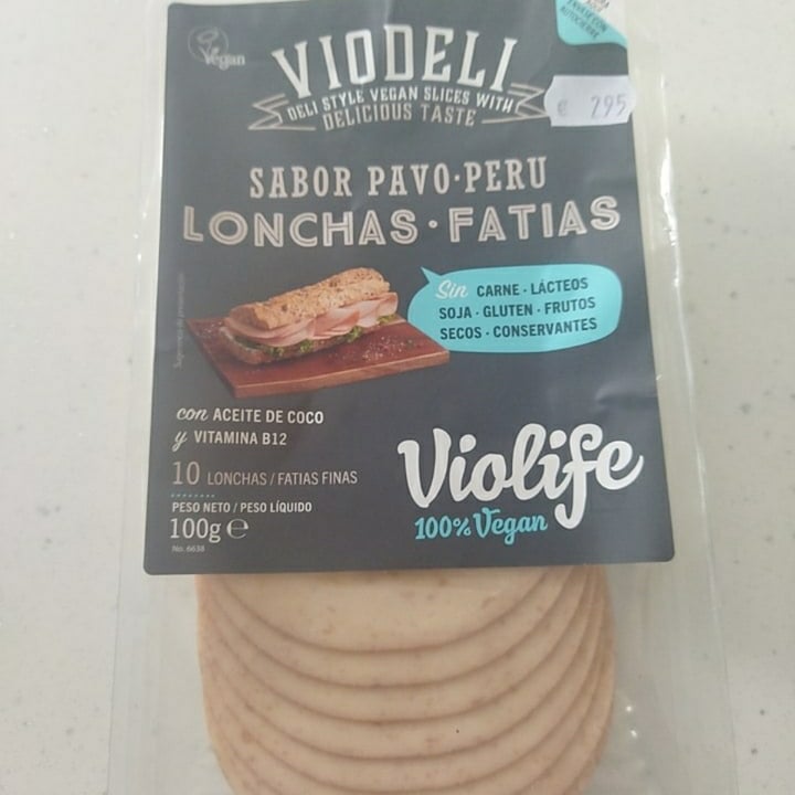 review photo of Violife viodeli lonchas sabor pavo shared by @circle on 22 Oct 2022 - review