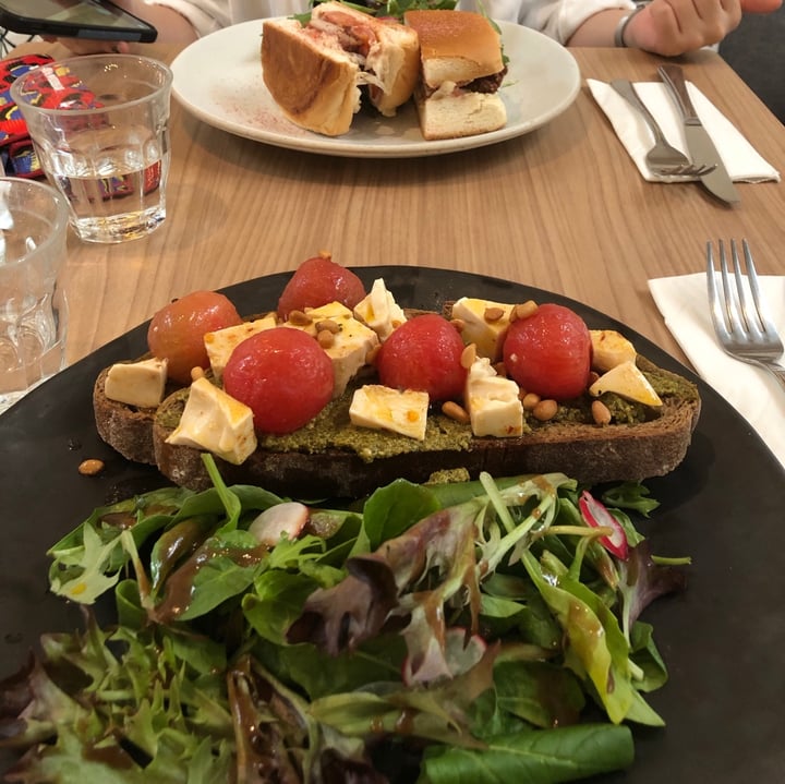 photo of Curious Palette Confit Tomato & Pesto shared by @miriamy on  19 Jul 2020 - review