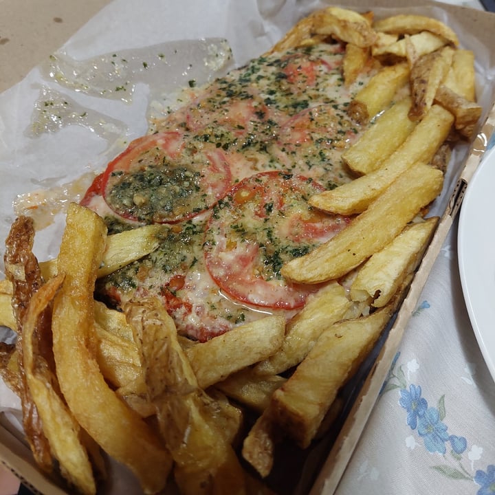 photo of Crisana Plant Based (Delivery y Take Away) Milanesa genovesa shared by @sritabrocoli on  06 Mar 2022 - review