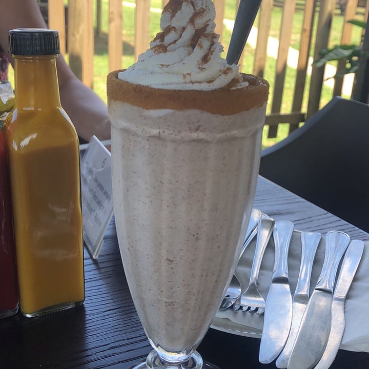 photo of Asher's Corner Cafe @ Ashers Farm Sanctuary Milktart Mylkshake shared by @paulavdk on  31 Oct 2021 - review