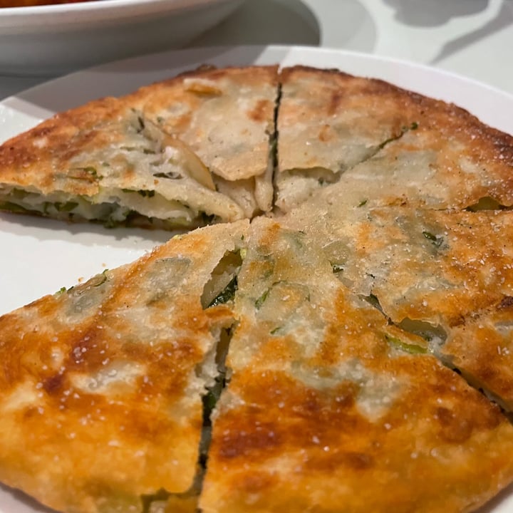 Loving Hut Brisbane Mount Gravatt, Australia Pan Bread Review abillion