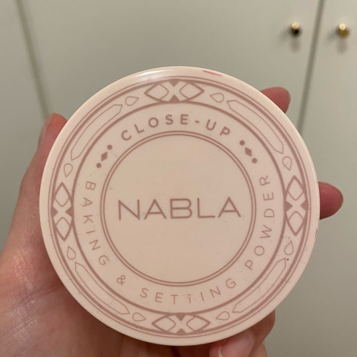 Nabla Cosmetics Close up baking setting powder Review abillion