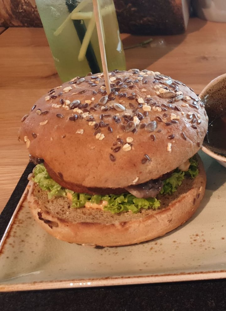 photo of Hans Im Glück German Burgergrill Angerling Burger shared by @helmos on  07 Oct 2019 - review