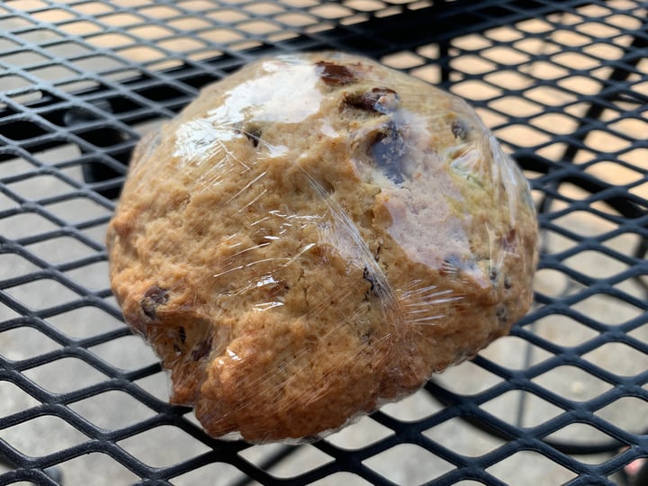 photo of Soma Coffee House & Juice Bar Chocolate Chip Scone shared by @jeremytheape on  14 May 2022 - review