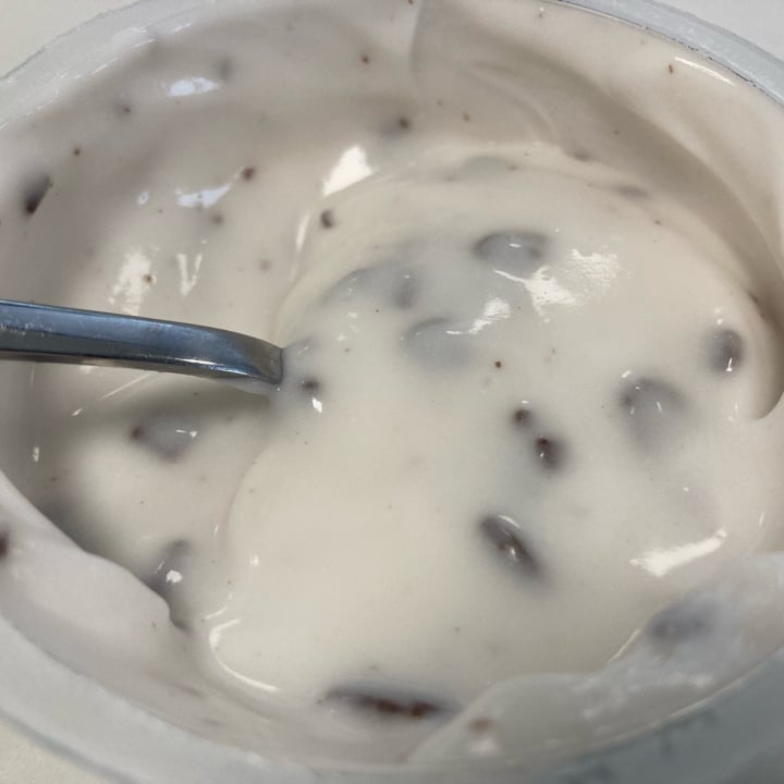 photo of Alpro Absolutely Coconut Stracciatella shared by @lalex on  30 Mar 2022 - review