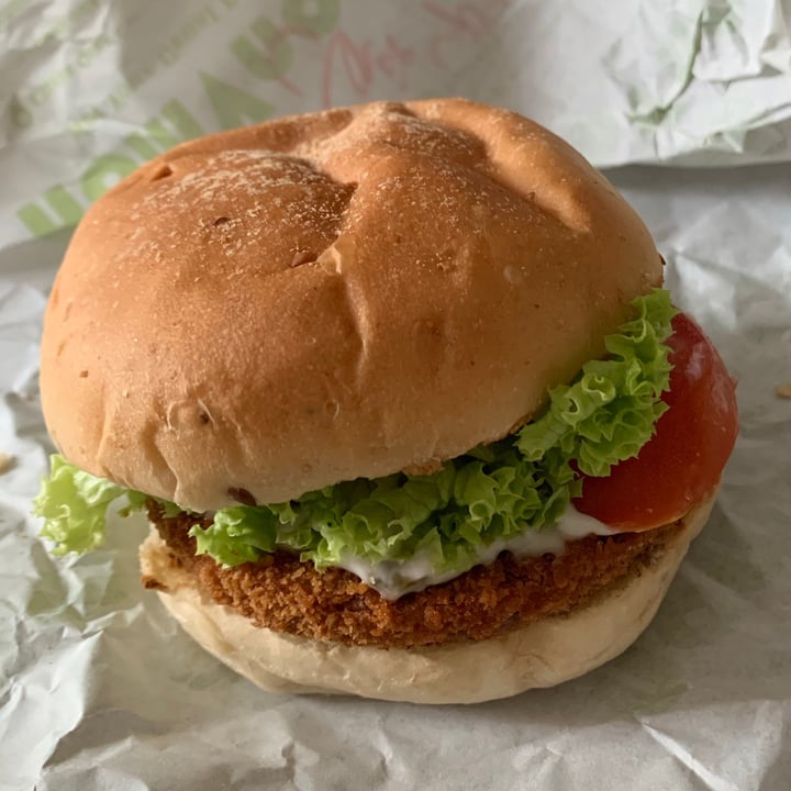 review photo of nomVnom Bistro Classic Soy Burger shared by @d7000 on 06 Feb 2021 - review