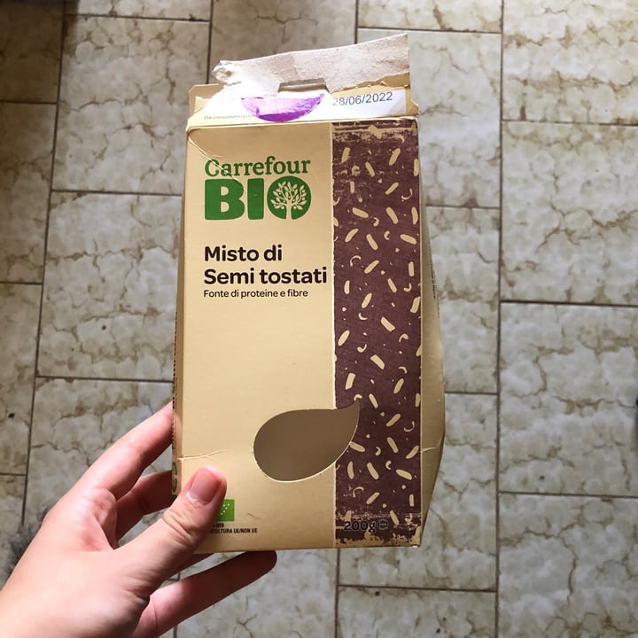 photo of Carrefour Bio Misto di semi tostati shared by @lombricale on  24 Jul 2022 - review