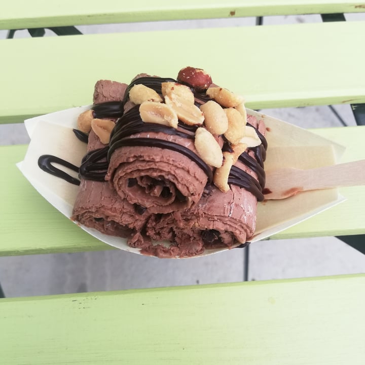 photo of Rolling Ice Banana Peanut Chocolate shared by @sap on  11 Jun 2020 - review