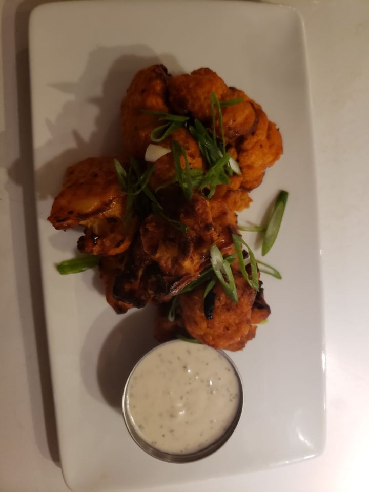 photo of Virtuous Pie Cauliflower Wings shared by @regs on  27 Jan 2020 - review