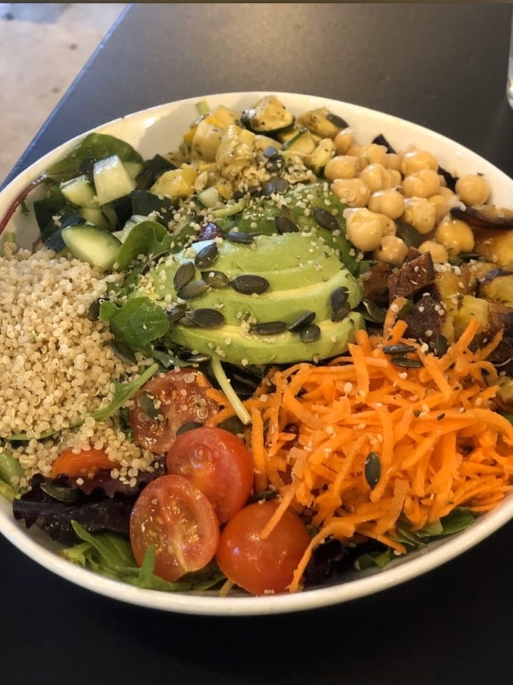 photo of Love Life Cafe Love Life Salad shared by @manuelaw on  14 Apr 2020 - review