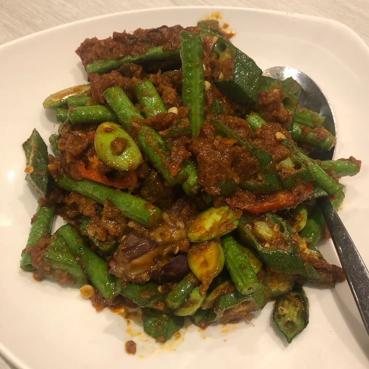photo of Whole Earth Penang Sambal King shared by @nicoletehyx on  01 Oct 2021 - review