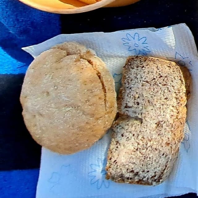 Photo of the dish “Panes de maiz y sarraceno”