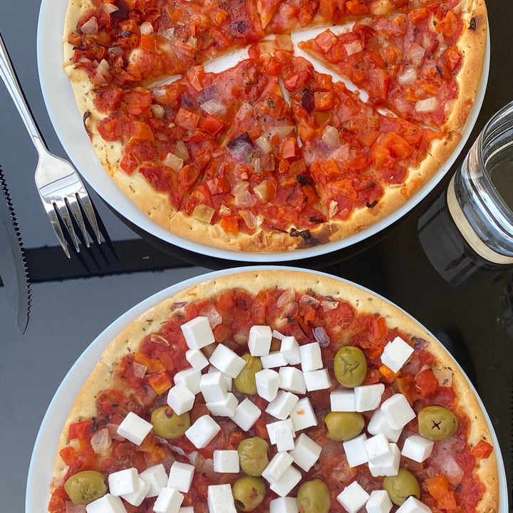 photo of Vemondo Vegan Pizza Bruschetta shared by @sophie000 on  15 Apr 2022 - review